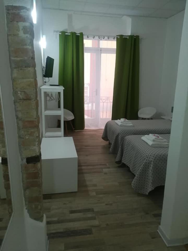 B.House Bed & Breakfast Cagliari Luaran gambar