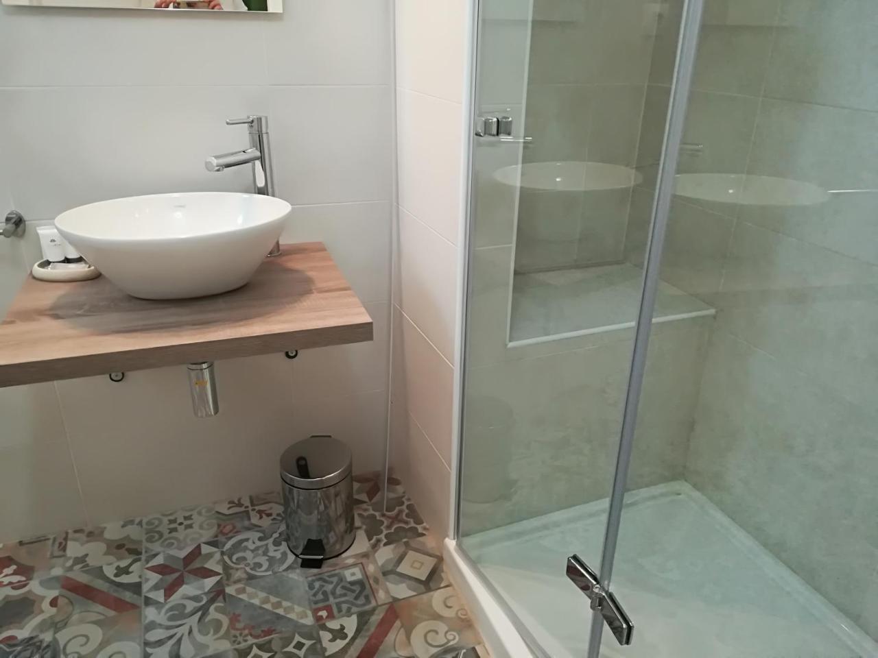 B.House Bed & Breakfast Cagliari Luaran gambar