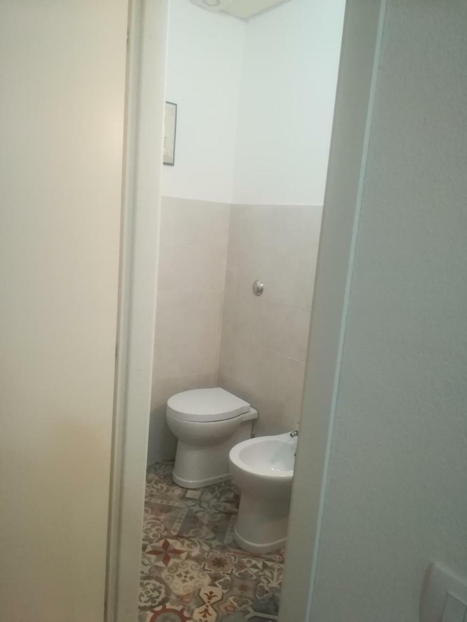 B.House Bed & Breakfast Cagliari Luaran gambar